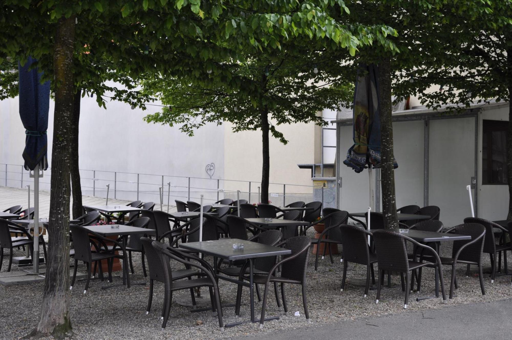 Hotel Restaurant Passage Grenchen Esterno foto